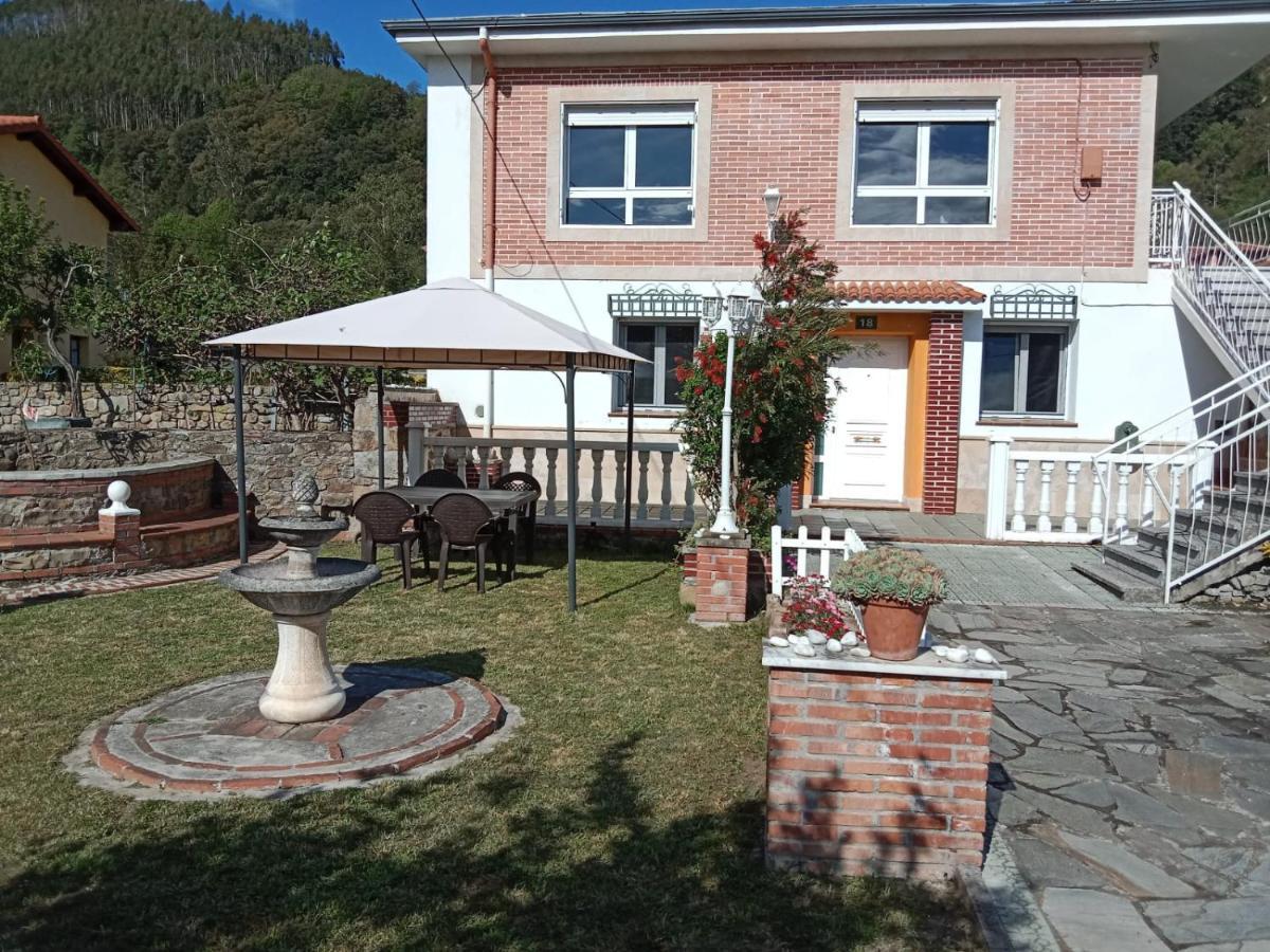 Vivienda Turistica Volvere Santiurde de Toranzo Exterior foto